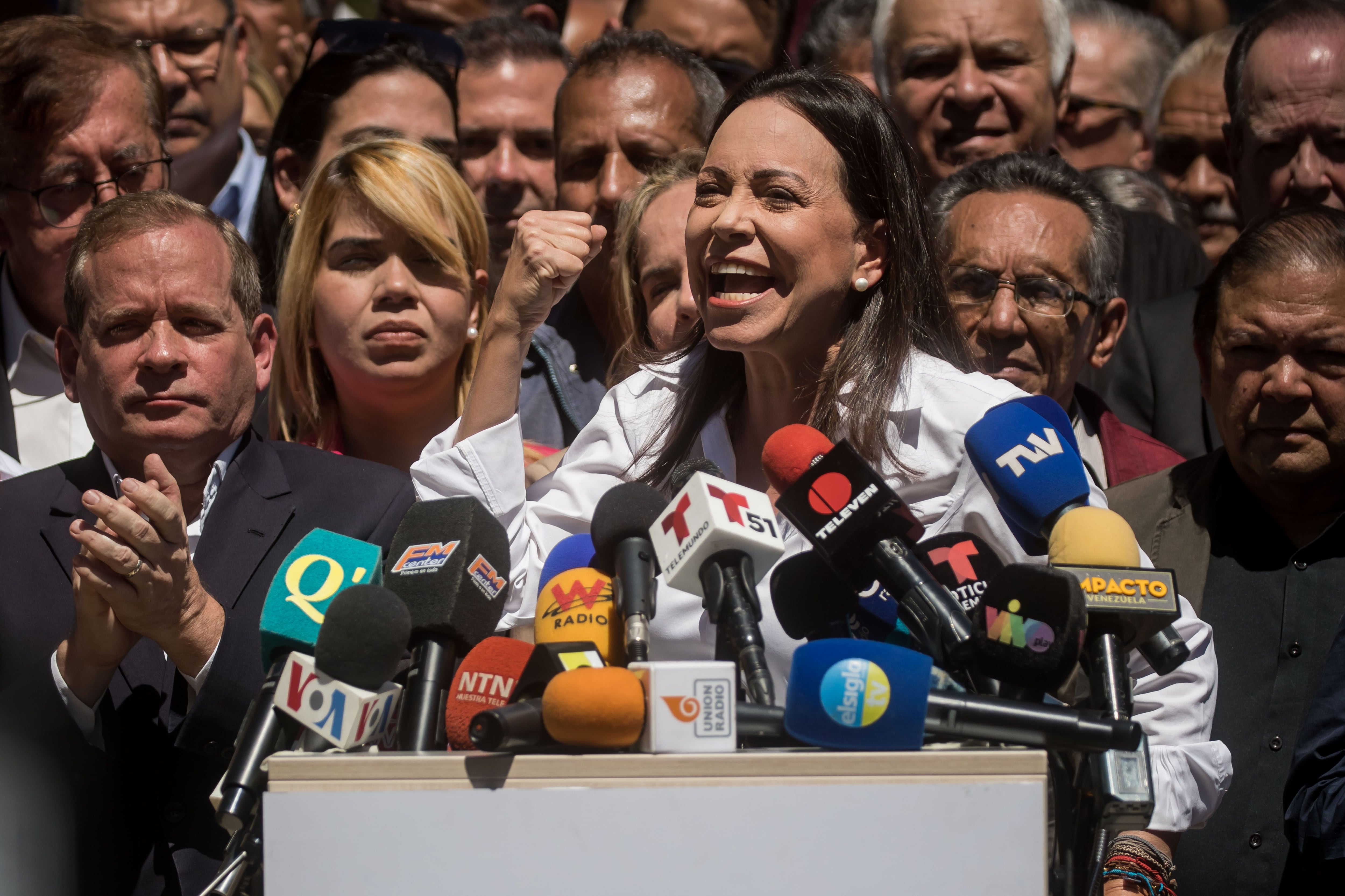 Pese a la inhabilitación dictada por el régimen de Maduro, María Corina Machado afirmó que será la candidata presidencial por la oposición (EFE/ MIGUEL GUTIERREZ)
