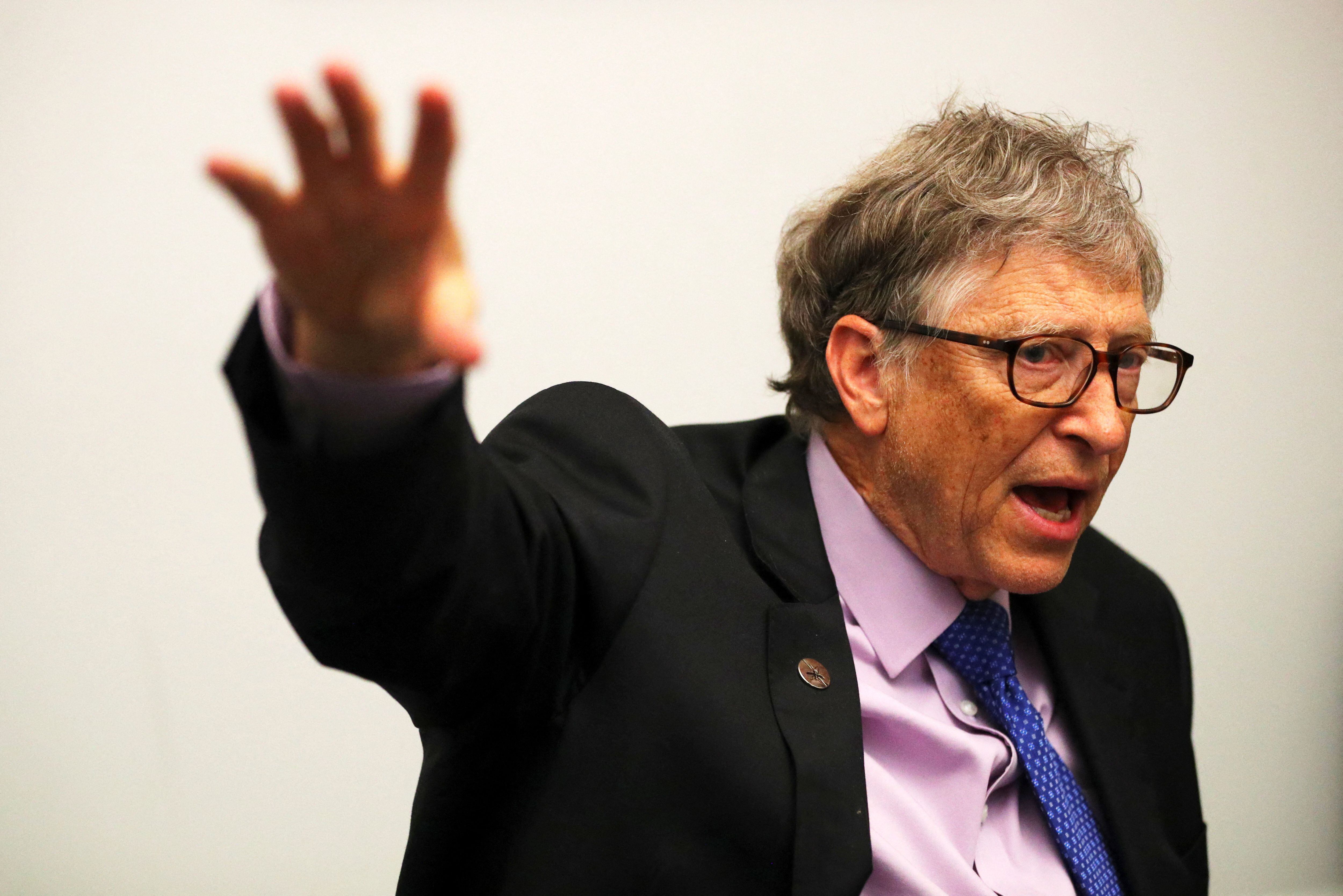 Gates dejó su cargos ejecutivos en Microsoft para dedicarse a sus labores filantrópicas. REUTERS/Hannah McKay/File Photo