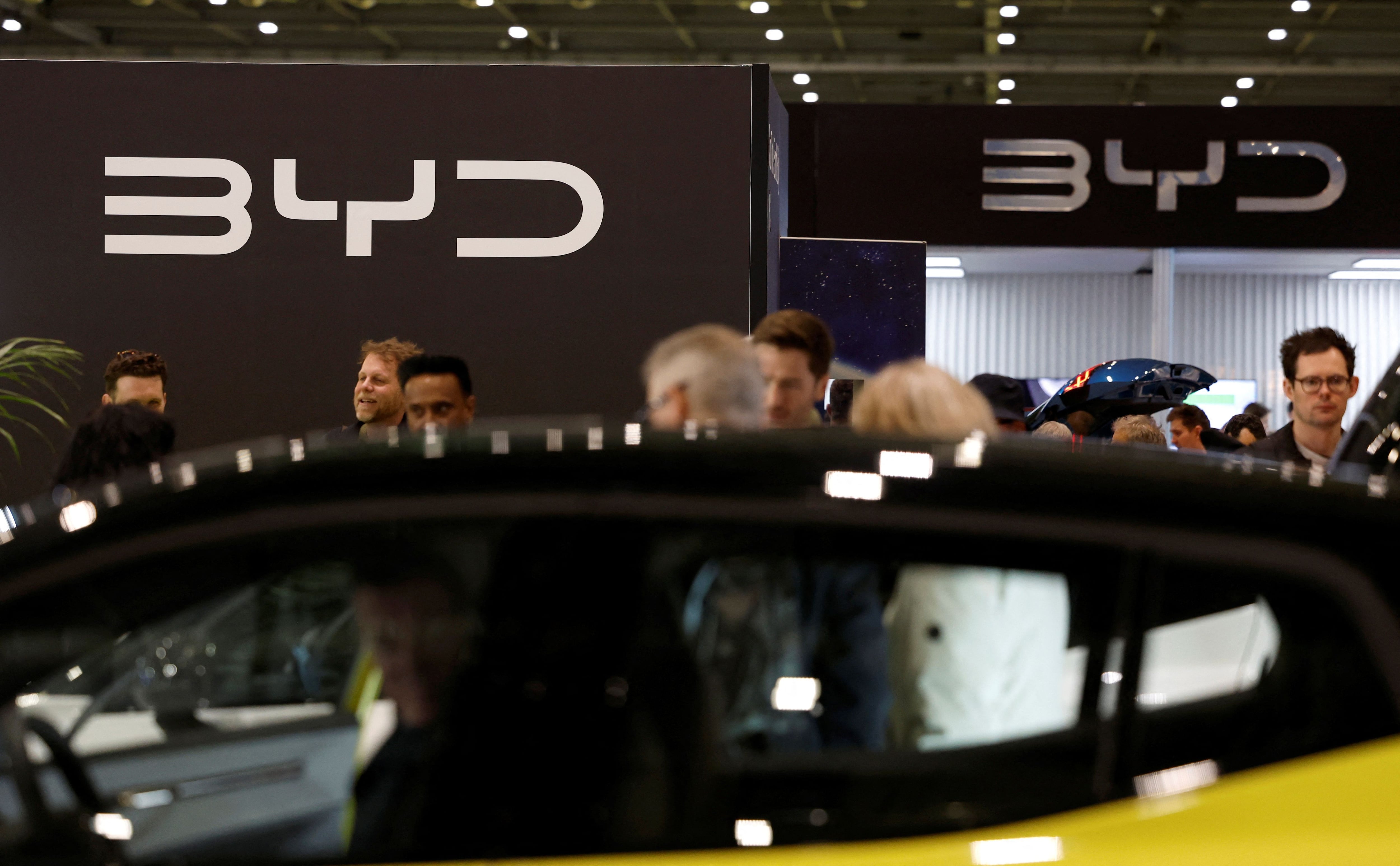 En 2023 BYD superó a Tesla como el mayor vendedor de vehículos eléctricos.  REUTERS/Peter Cziborra