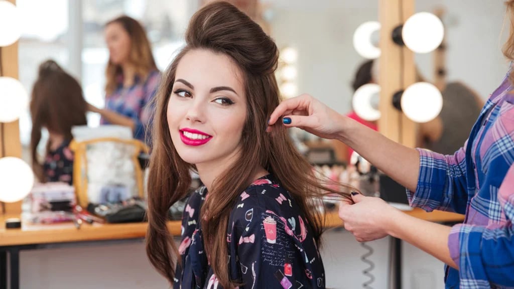 Las mujeres argentina ya no van tanto a la peluquería (Shutterstock)