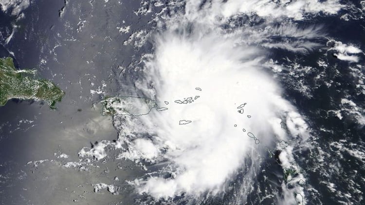 Así avanza el huracán Dorian por el Océano Atlántico (Reuters)