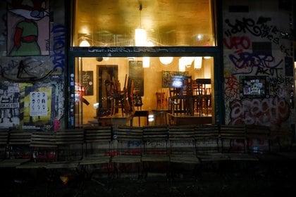 Berlín ya ha entregado 30 millones de euros para apoyar sus locales de arte y vida nocturna, y su ministerio de cultura promete duplicar esa cifra en los próximos dos meses (REUTERS)