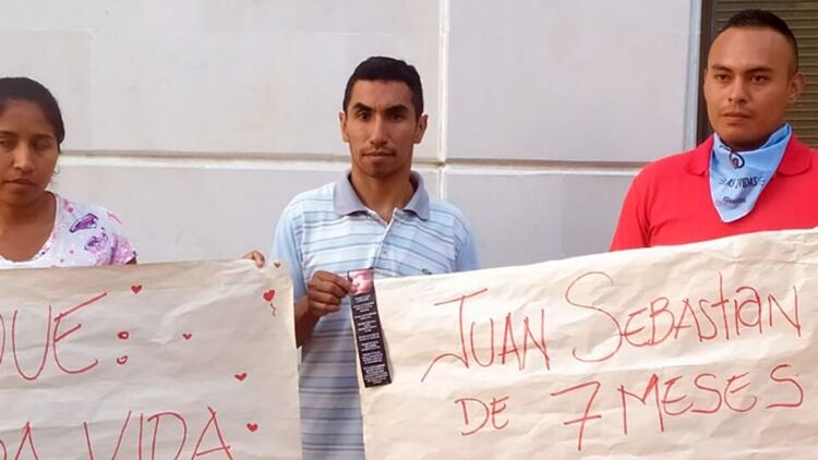 Juan Pablo Medina, durante la campaña que hizo para tratar de salvar la vida de su hijo