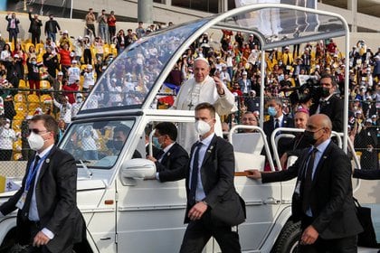 Pope Francis arrives to lead a mass at the Franso Hariri Stadium in Erbil, Iraq March 7, 2021. REUTERS/Azad Lashkari