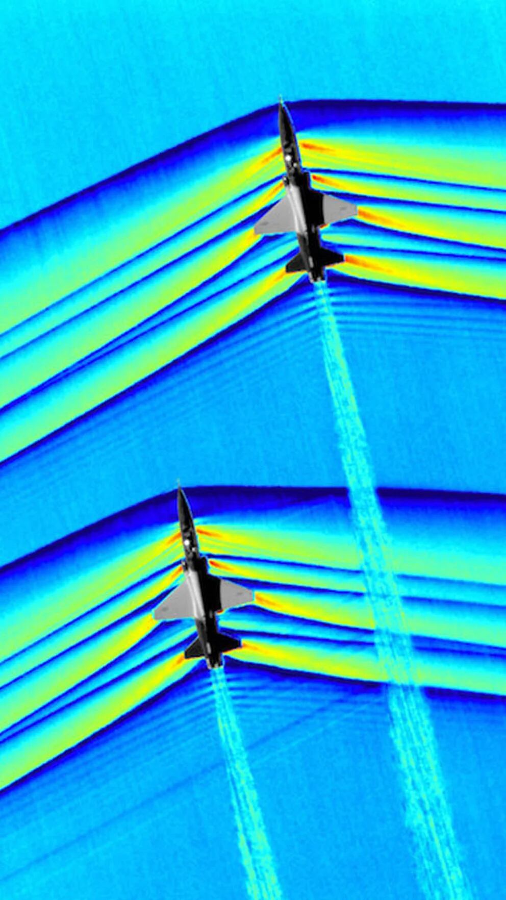 Locos X La Astrociencia on X: Avión a punto de romper la barrera del  sonido 🤯🤯 Espectacular fotografía en primer plano donde se observan las  líneas de ondas de choque producidas por