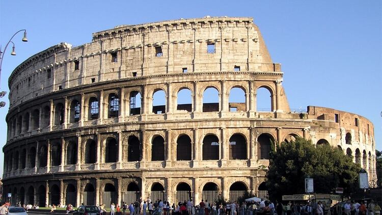 El curso analiza los principios de la arquitectura de la antigua Roma. 