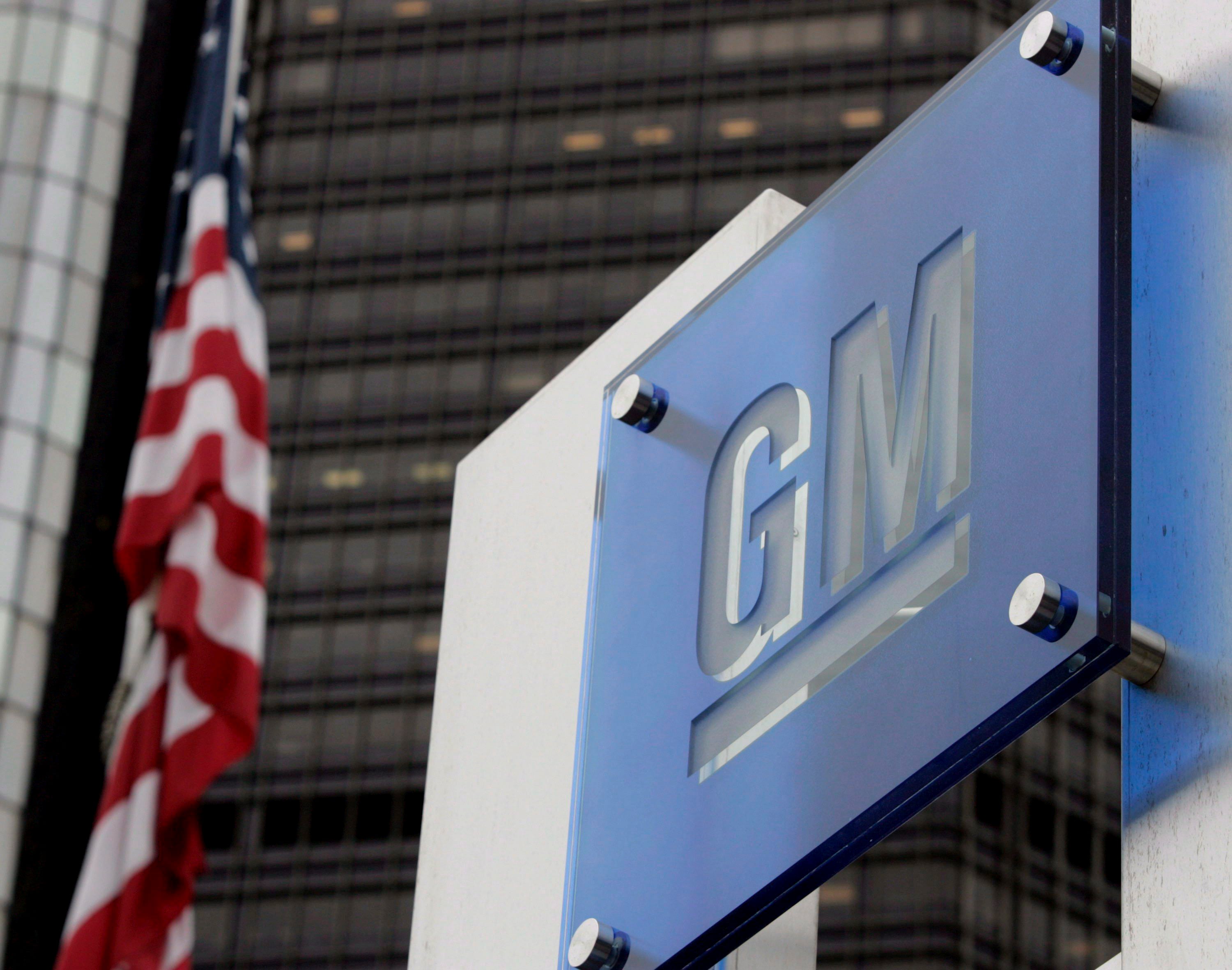 Logo de General Motors en Detroit (Estados Unidos). Foto de archivo. EFE/Jeff Kowalsky 