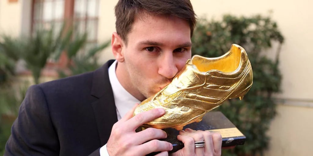 Lionel Messi ganó por sexta vez la Bota de Oro y estiró la ventaja con como goleador de la temporada - Infobae