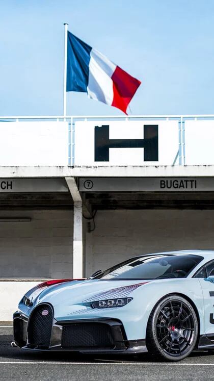 Cómo es la alianza del lujo entre Armani y Bugatti - Infobae