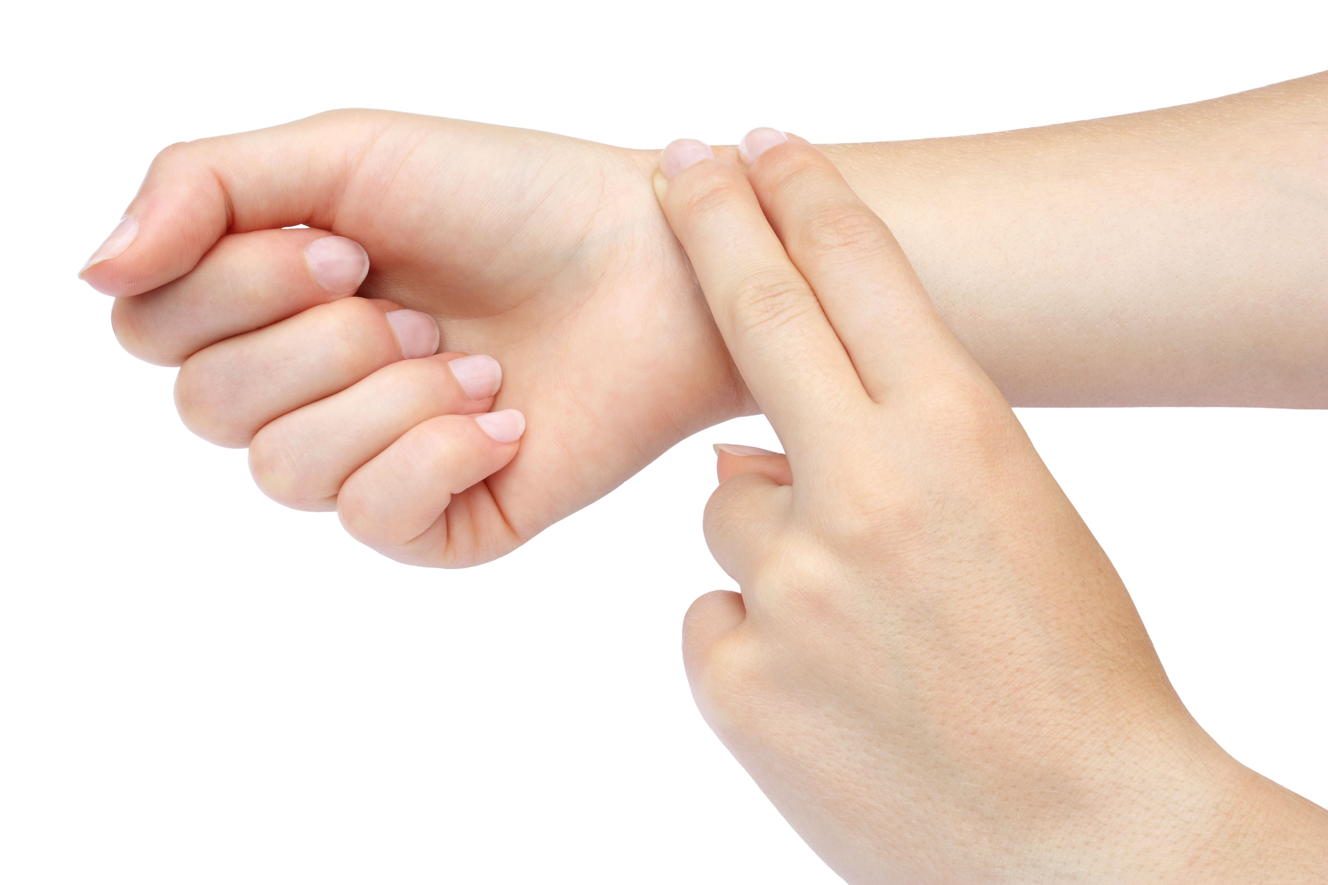 El pulso puede tomarse en la muñeca o en el cuello (Shutterstock)
