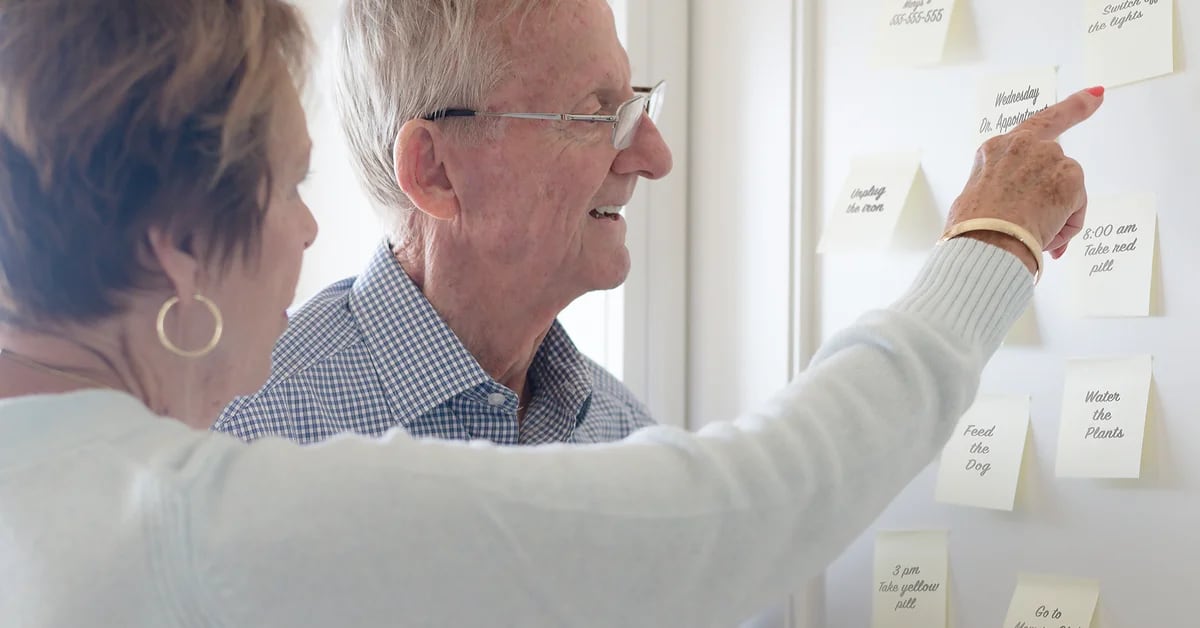 Ten strategies for interacting with someone with dementia
