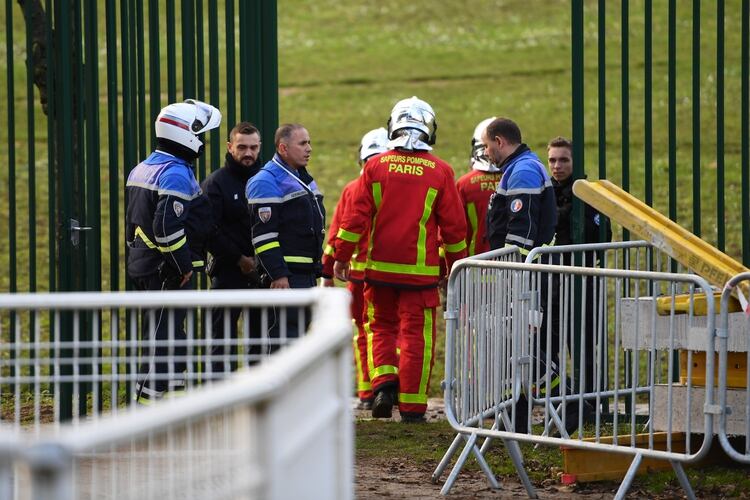 Un hombre acuchilló a varias personas en la ciudad de Villejuif, al sur de París (CHRISTOPHE ARCHAMBAULT / AFP)