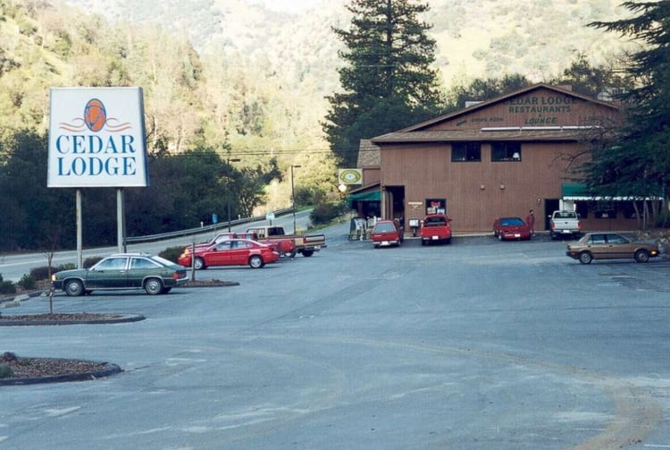 El Cedar Lodge en Yosemite donde Stayner trabajaba y aseisinó a sus víctimas