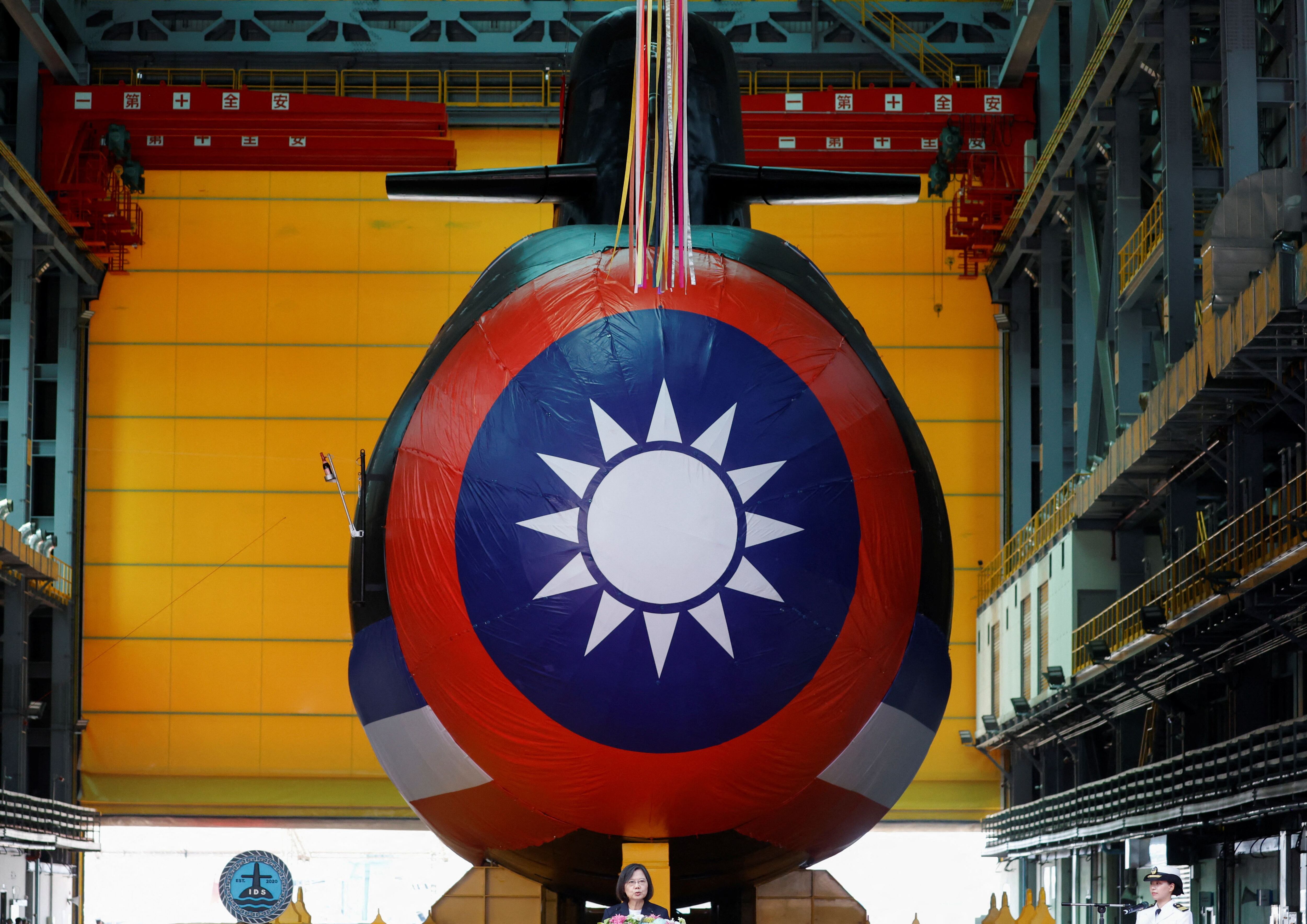 El submarino, con un precio de 1.530 millones de dólares, utilizará un sistema de combate de Lockheed Martin y llevará torpedos pesados Mark 48 de fabricación estadounidense. (REUTERS)