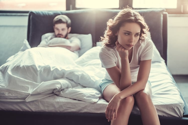 Los jóvenes milenarios a menudo se sienten consternados o desanimados cuando el apetito sexual de su pareja no coincide con el de ellos