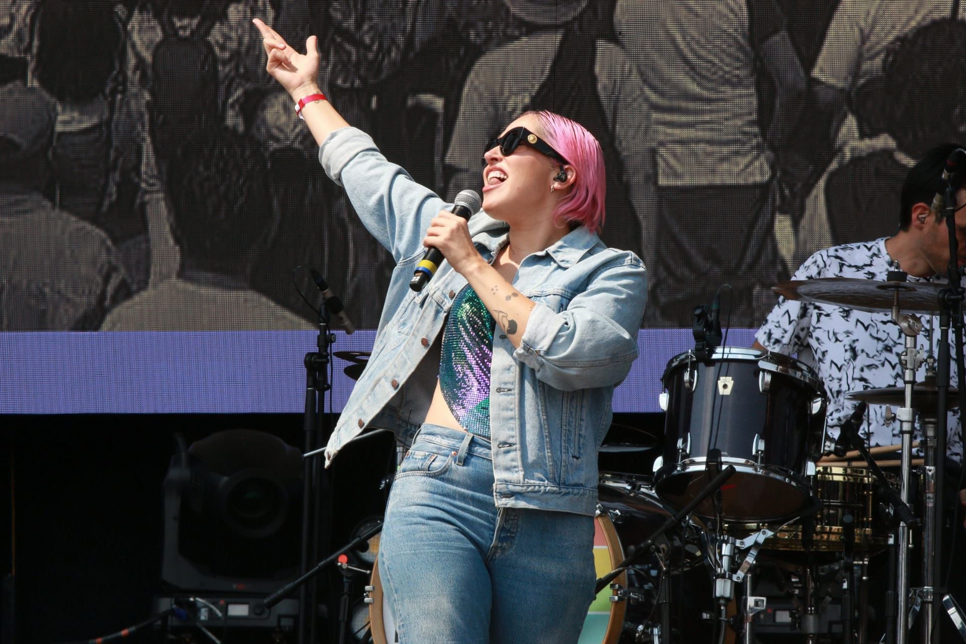 Technicolor Fabrics live Latino