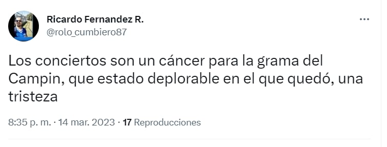 Los aficionados se pronunciaron por el mal estado de la cancha de El Campín