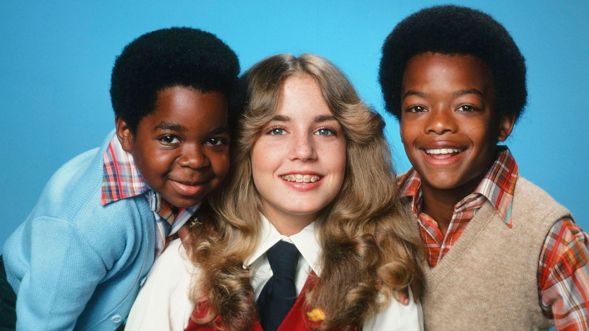 Gary Coleman (Arnold), Dana Plato (Kimberly) y Todd Bridges (Willys), los tres chicos de la serie Blanco y Negro