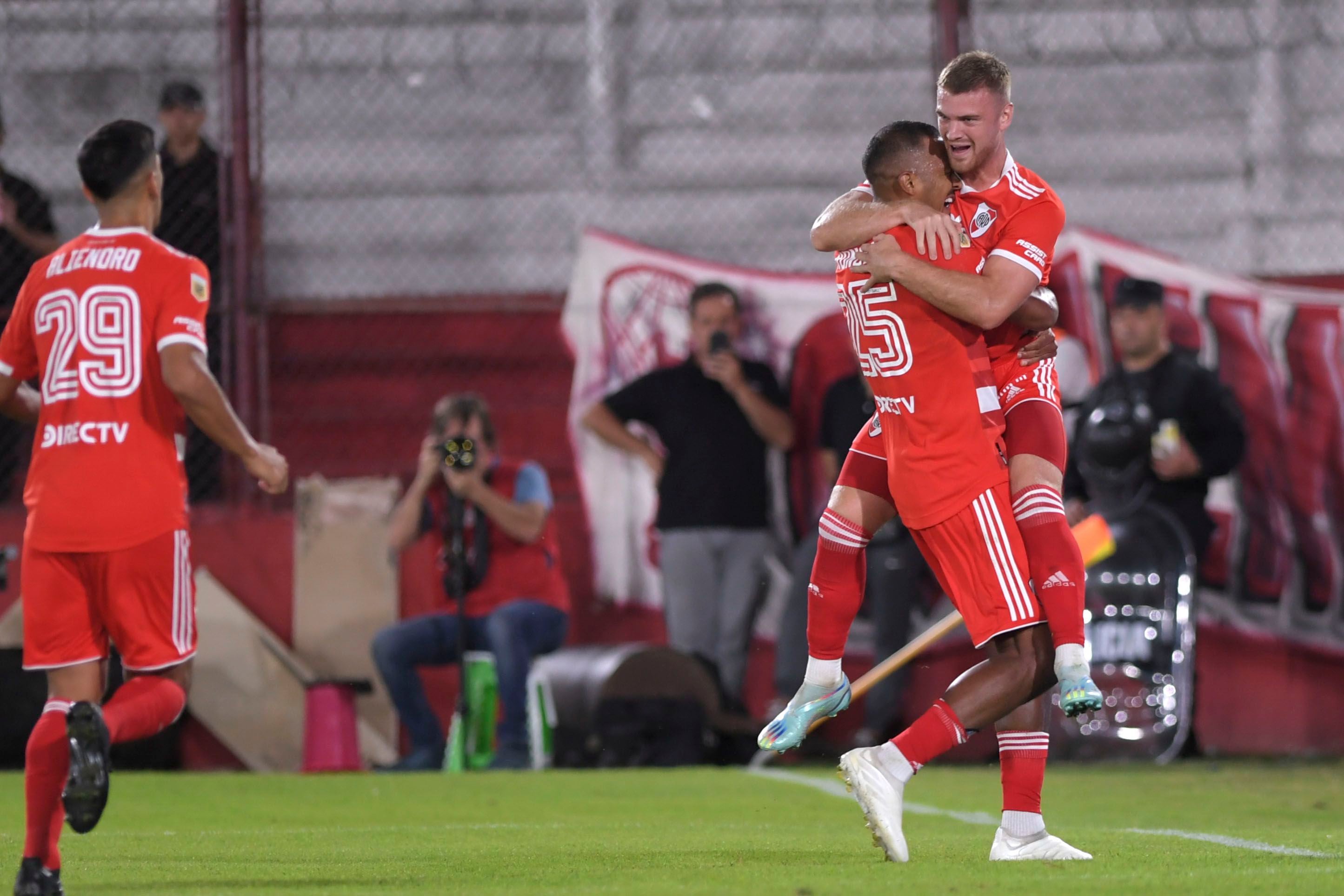 Huracán vs River