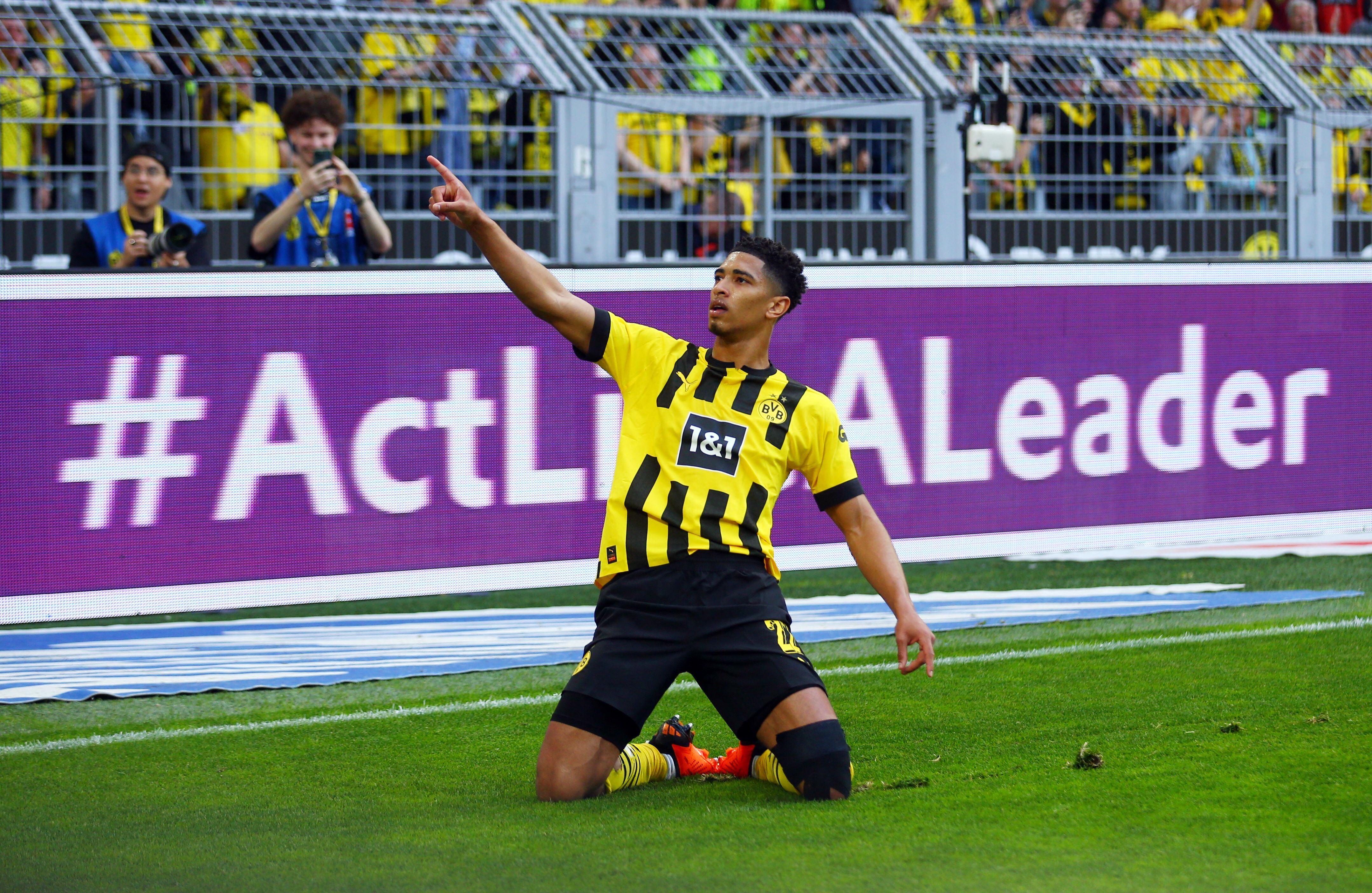 Jude Bellingham celebra un gol con el Borussia Dortmund. 