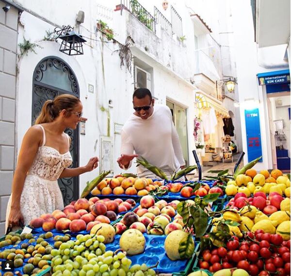 Jennifer López y A-Rod recorrieron las calles de Capri, Italia (Instagram A-Rod)