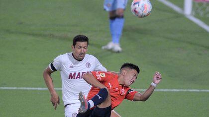 Lanús venció por la mínima a Independiente en Avellenada, por el debut de la Copa de La Liga Profesional (JAVIER GONZALEZ TOLEDO /ph)