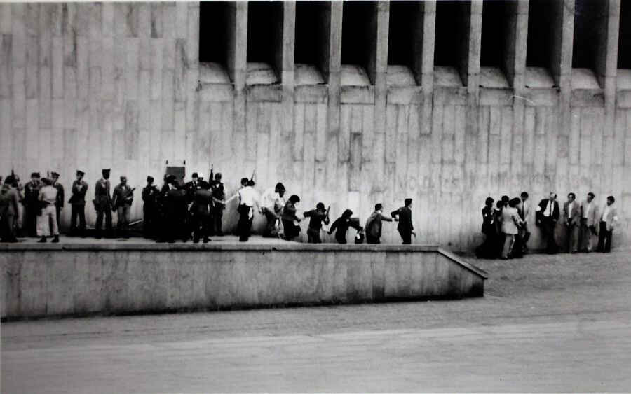 La Toma del Palacio de Justicia, en Bogotá. Operación Antonio Nariño fue un asalto perpetrado el miércoles 6 de noviembre de 1985 por un comando de guerrilleros del Movimiento 19 de abril (M-19) Archivo Colprensa.