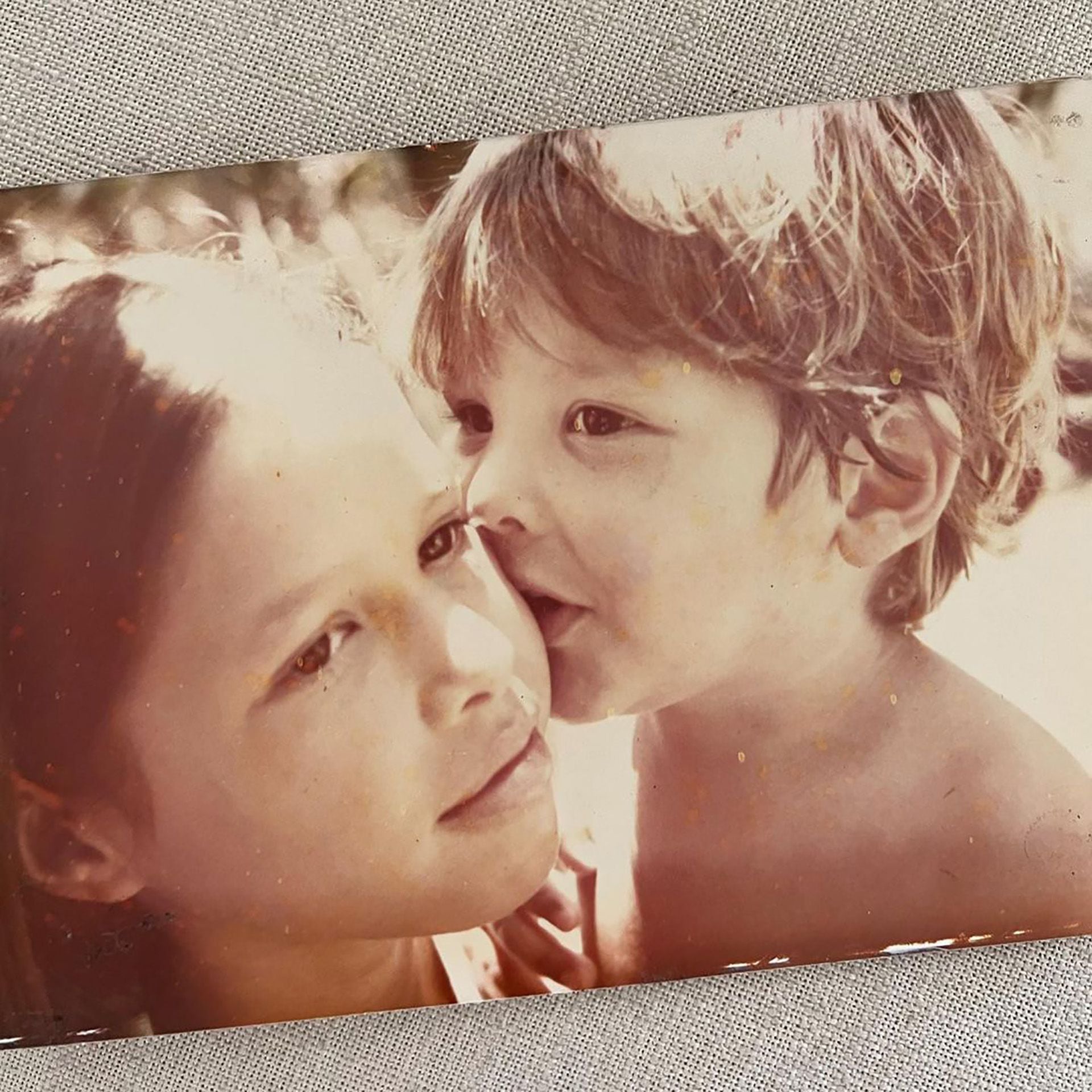 Julieta Ortega y su hermano Luis