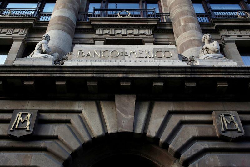 Imagen de archivo. El logo del banco central de México (Banxico) es visto en sus oficinas del centro de Ciudad de México. 15 de mayo de 2023. REUTERS/Daniel Becerril/File Photo