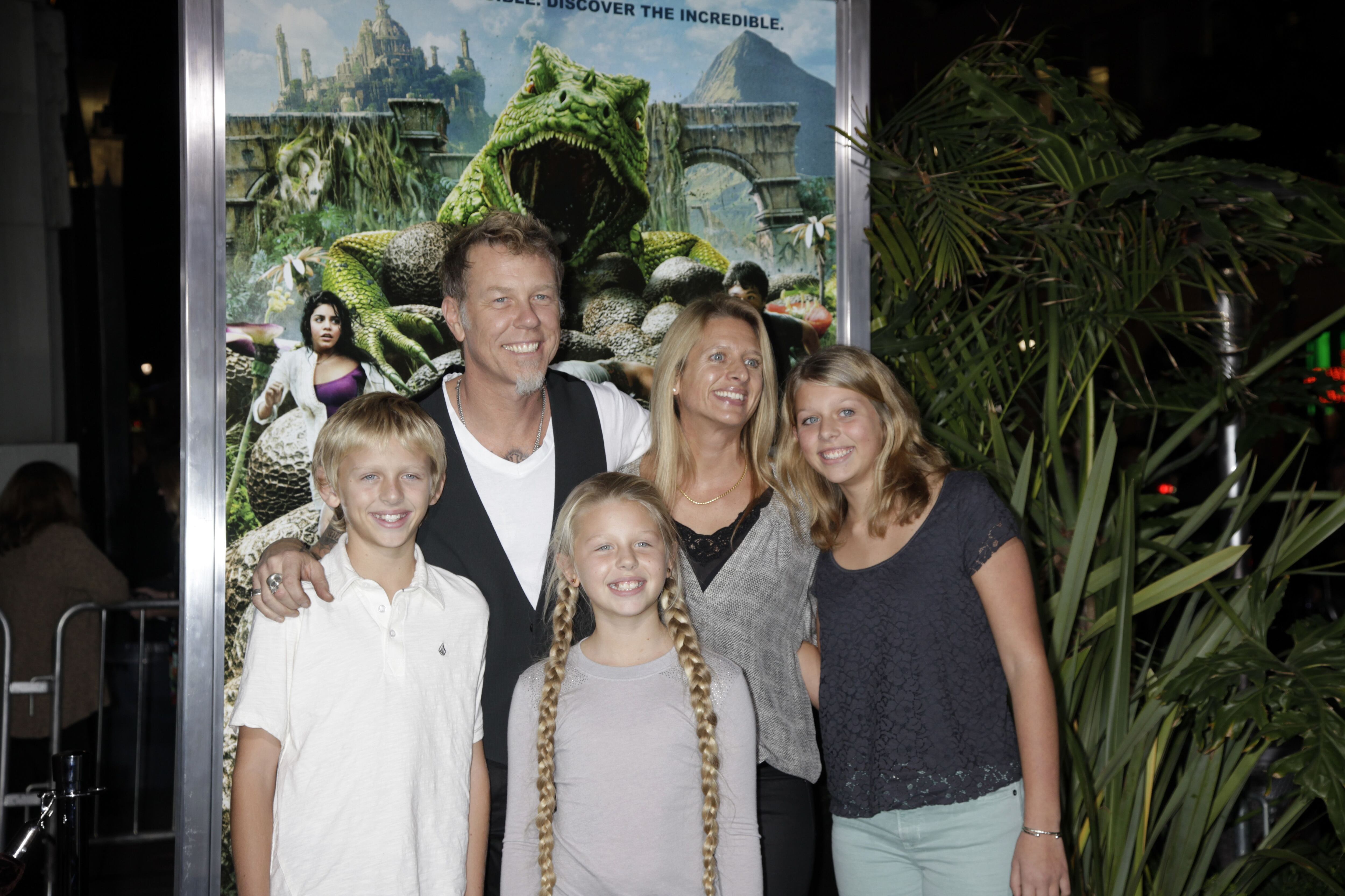 James Hetfield con su familia (Shutterstock)