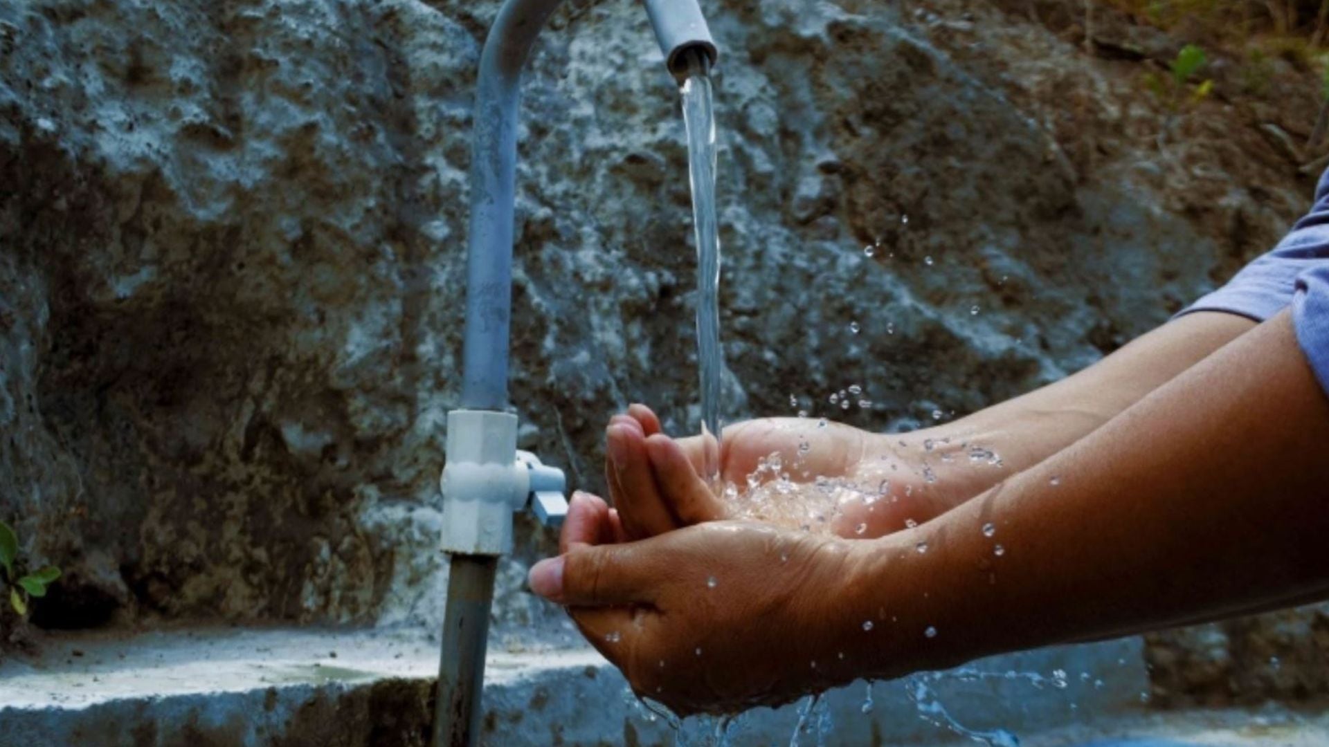 A nivel global, la demanda de agua se ha duplicado desde 1960, y el reporte prevé que esa presión aumente entre un 20% y un 25% más hasta 2050 (Andina)