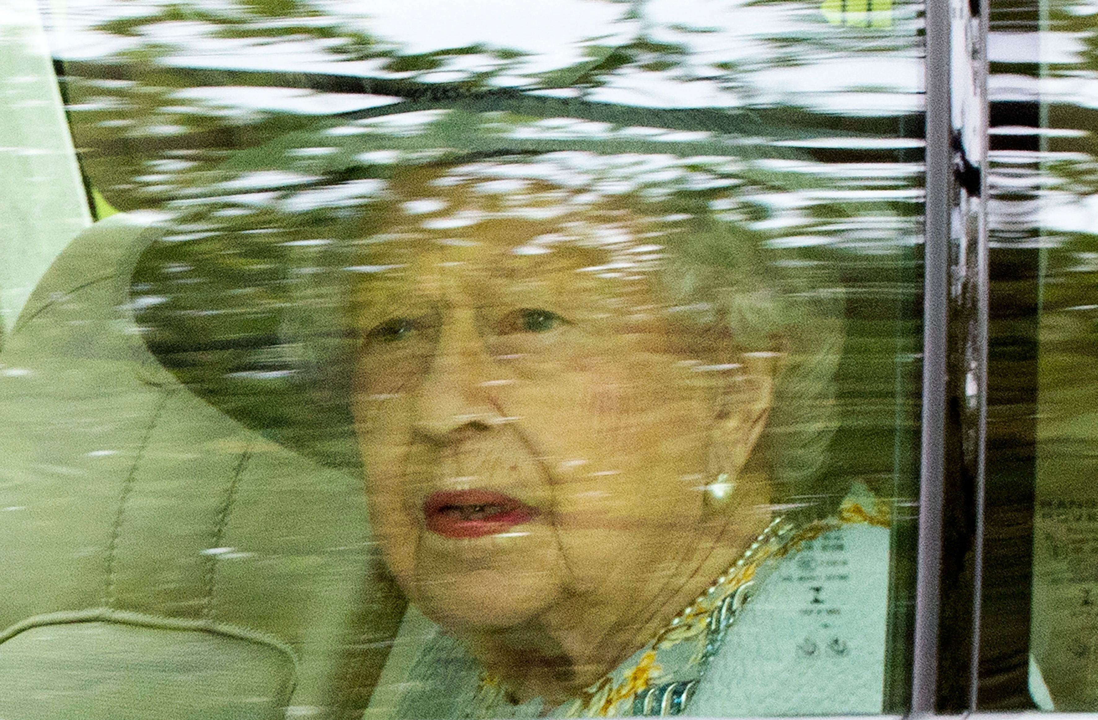 La reina Isabel II, en una imagen de archivo. EFE/EPA/FACUNDO ARRIZABALAGA