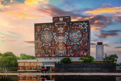 La Biblioteca Central, una de las joyas de Ciudad Universitaria (Instagram)