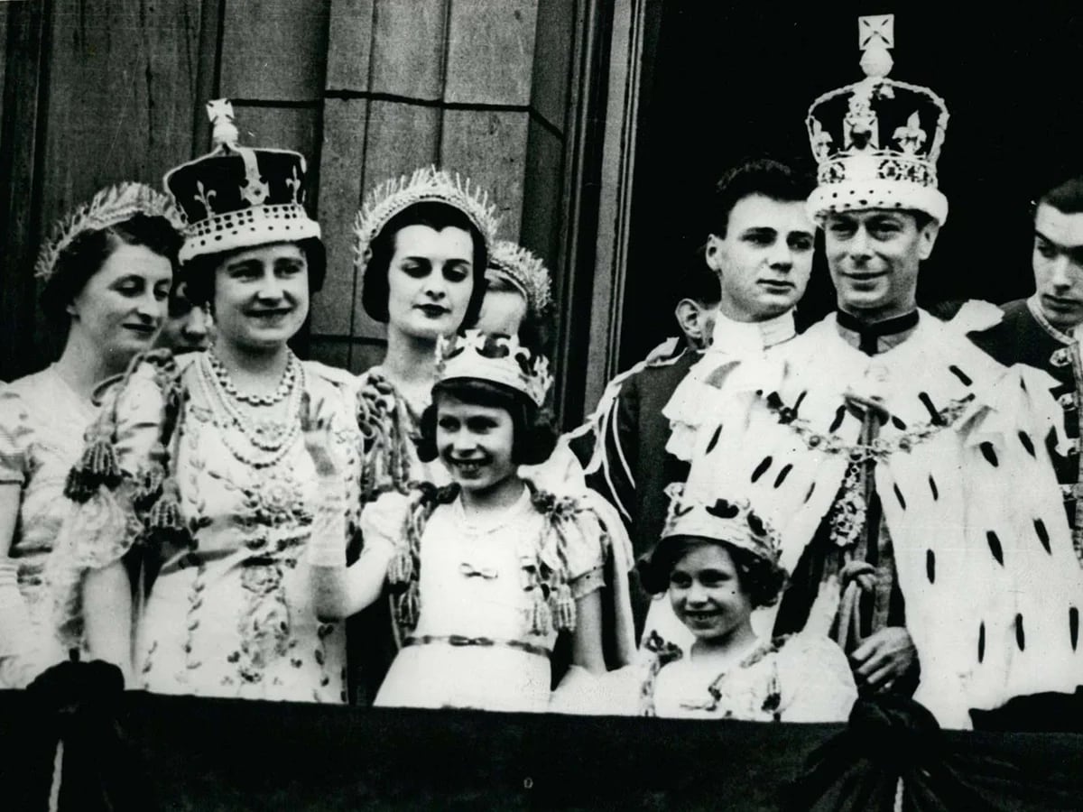 Una explosiva carta oculta durante más de 102 años reveló el amorío secreto  de Jorge VI, el padre de la reina Isabel II - Infobae