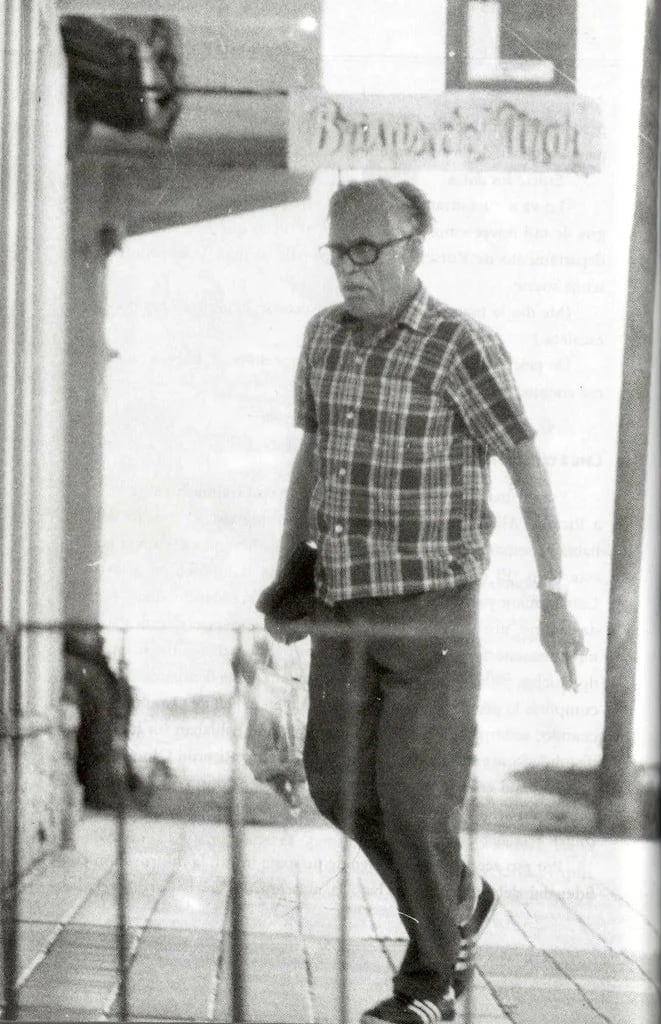 Kutschmann fue fotografiado por primera vez en 1975. El periodista Alfredo Serra lo descubrió en Miramar. Confesó su identidad, pero siguió libre muchos años más.