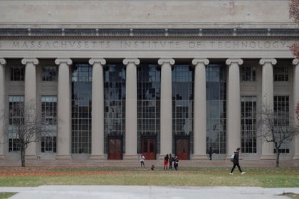 Massachusetts Institute of Technology (MIT) brinda una serie de cursos en línea gratuitos (Foto: Reuters)