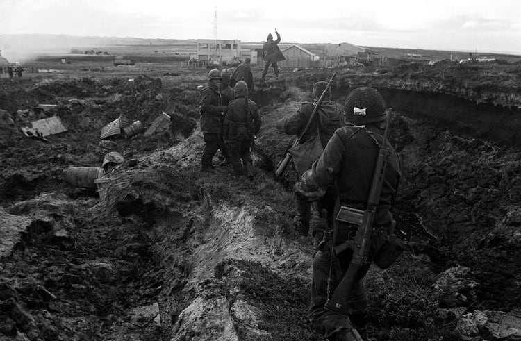 La guerra dejÃ³ 649 muertos argentinos, 255 soldados britÃ¡nicos y 3 civilesÂ Â (Foto: Telam / RomÃ¡n von Eckstein).