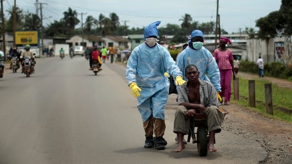 Una foto durante la epidemia en Liberia (AP Photo/Jerome Delay)