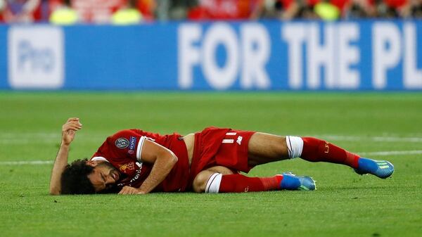 La lesión de Mohamed Salah apagó al Liverpool de Klopp en la final de la Champions League (Reuters)