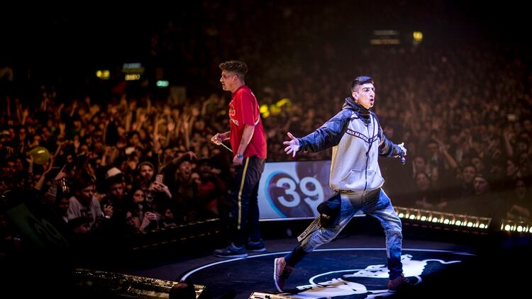 El freestyler local que se corone en Argentina viajará a España para competir por el campeonato internacional, el título que todo MC desea lograr (Gentileza: Gustavo Cherro/Red Bull)