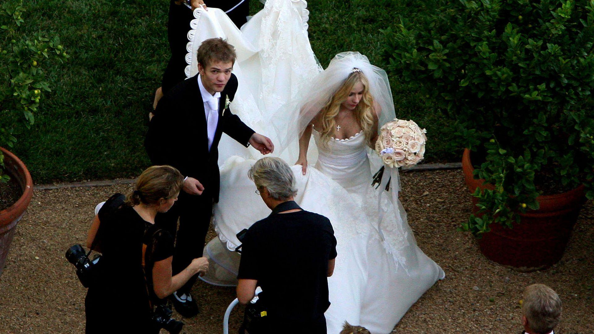 Avril Lavigne y Deryck Whibley (The Grosby Group)  