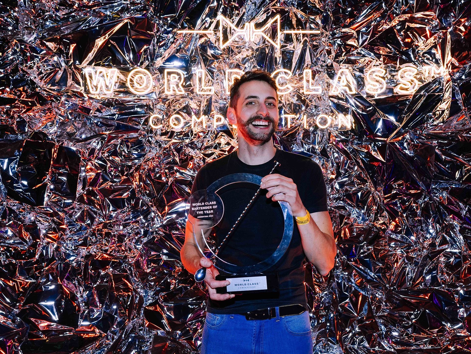 Pablo Zitarosa resultó ganador y competira en Brasil ante bartenders de todo el mundo (Diageo World Class 2023)