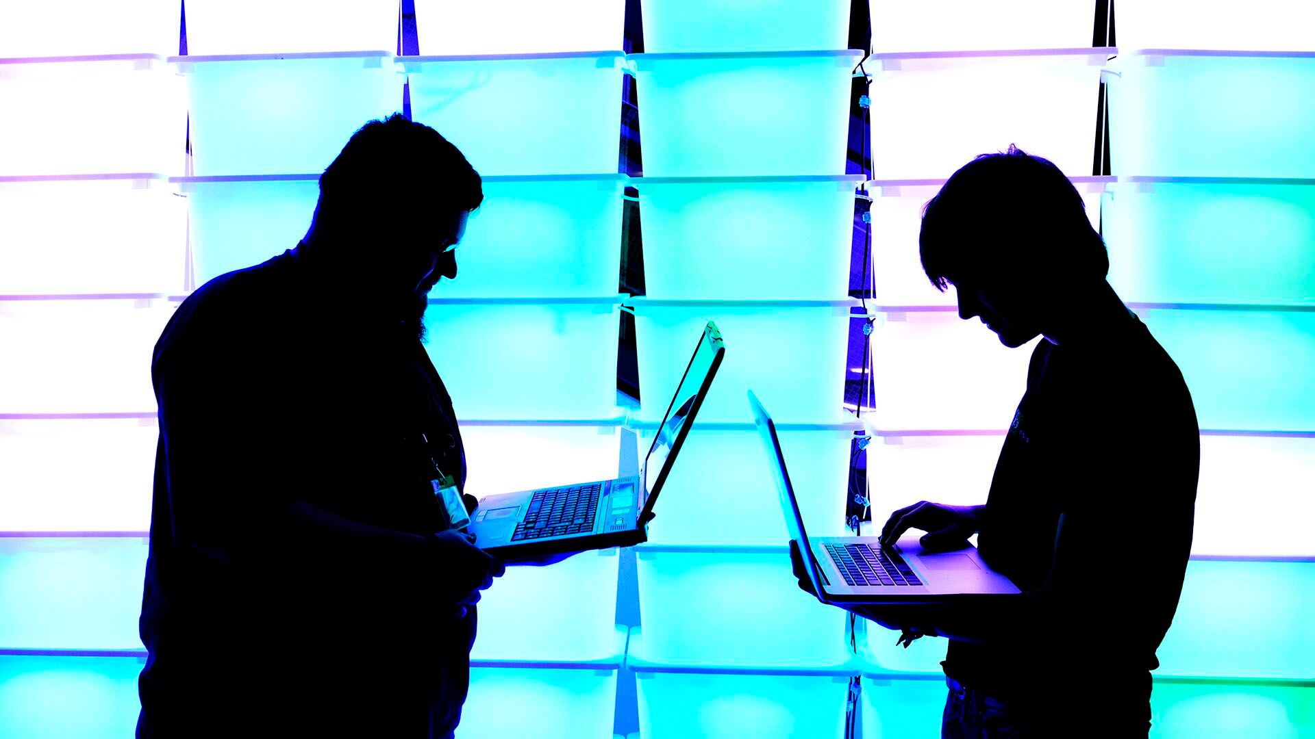 Connected smartphones