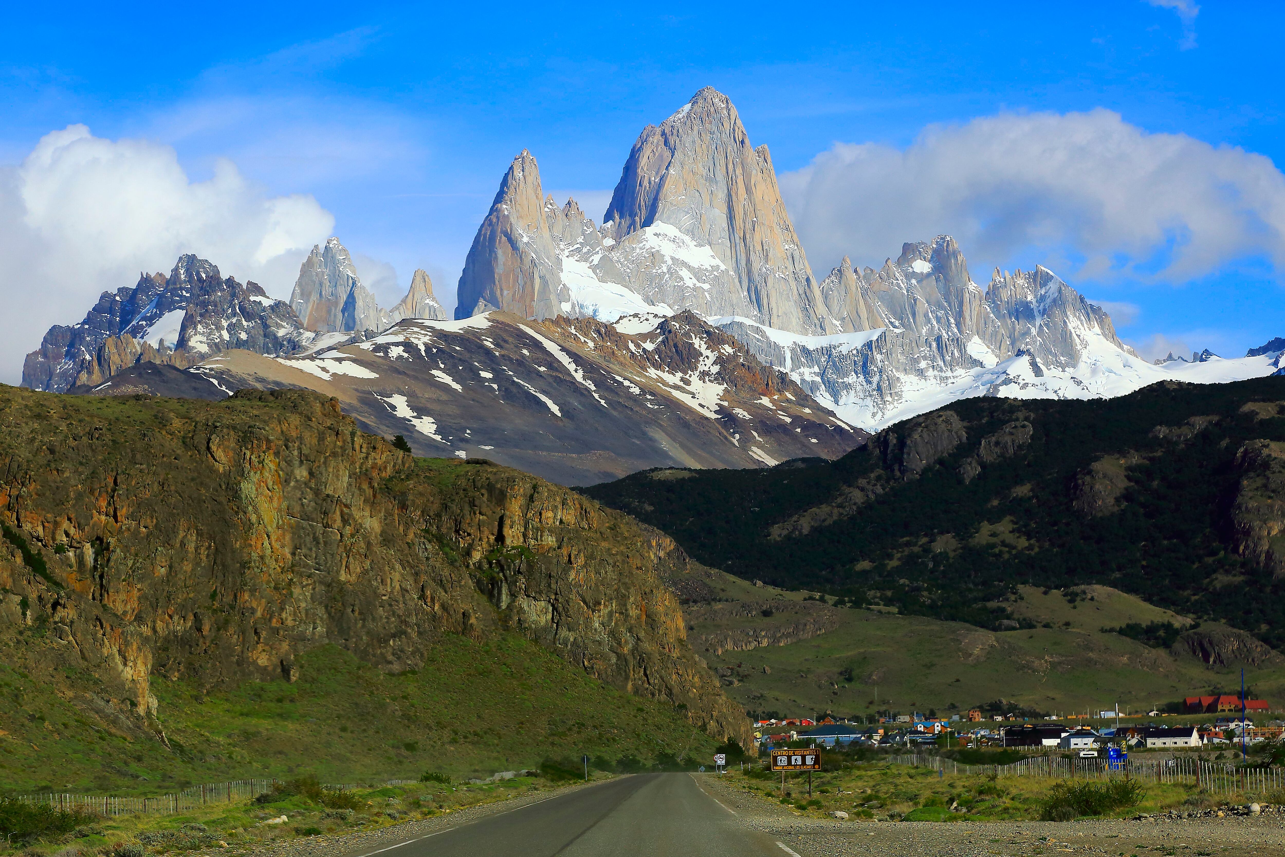 Un escalador italiano y otro argentino fueron sorprendidos por una avalancha en El Chaltén