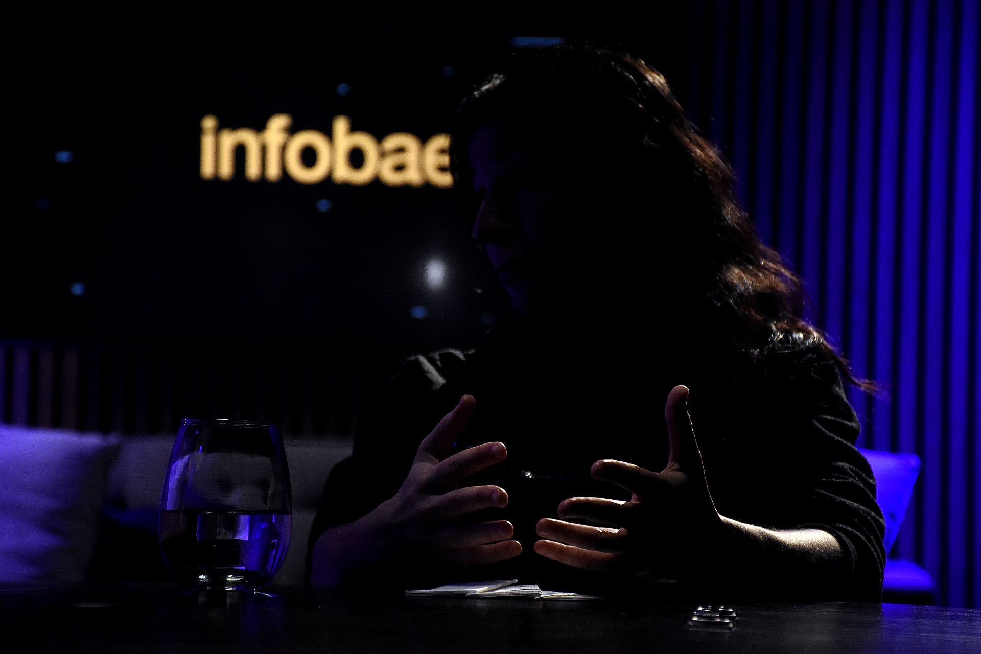 "No desconfiás de una persona con la que estás desarrollando una relación. Estás en una aplicación de citas para conocer a alguien: generás un vínculo, generás un enamoramiento. Ella te dice que te ama, te cela", contó María