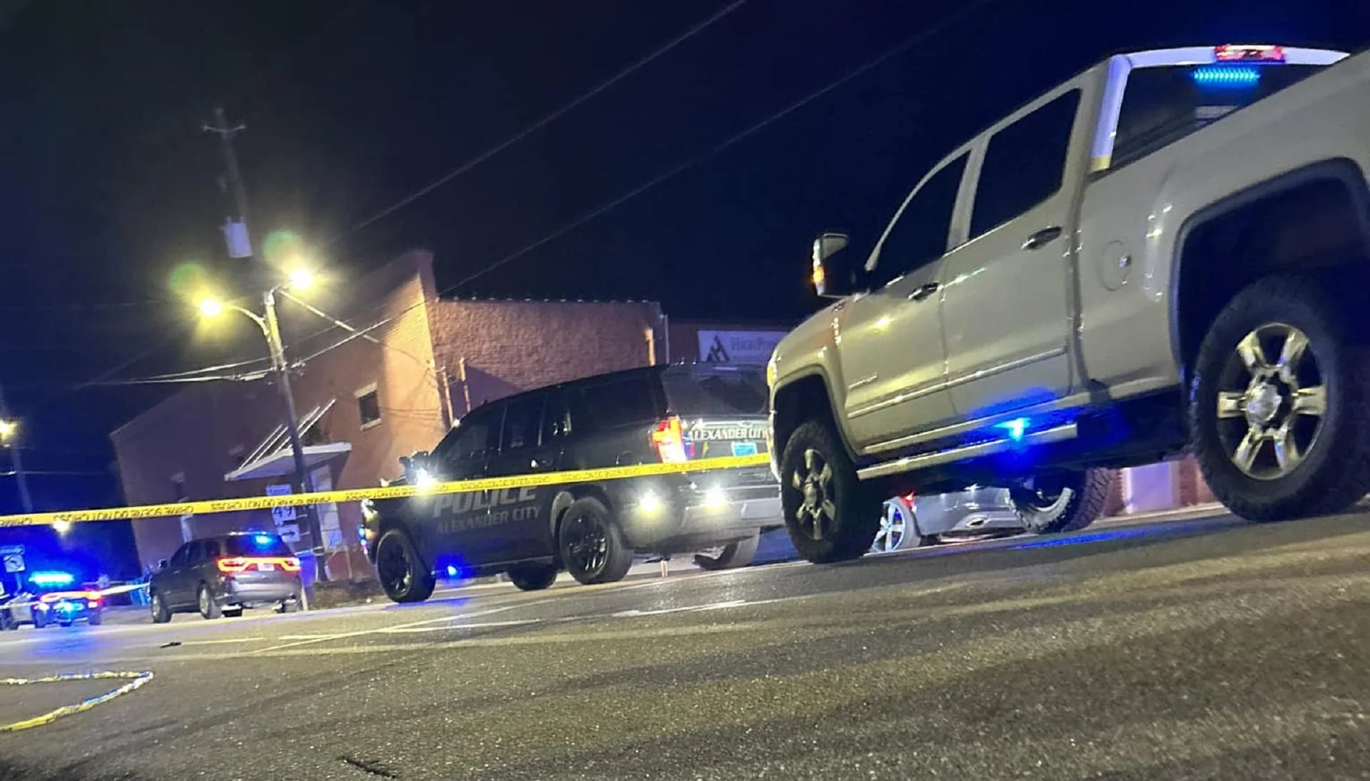 Al menos cuatro muertos en un tiroteo en una fiesta de adolescentes en Alabama