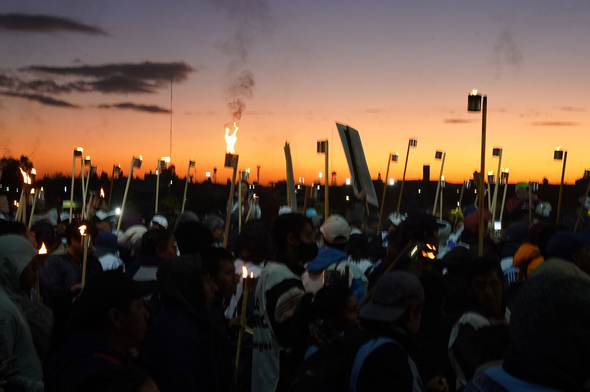 Marcha de las antorchas - 19/4