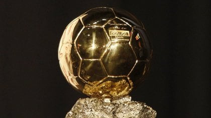 El tradicional premio al mejor jugador del año ha sido suspendido en 2020por la pandemia de coronavirus (FRANCE FOOTBALL)

