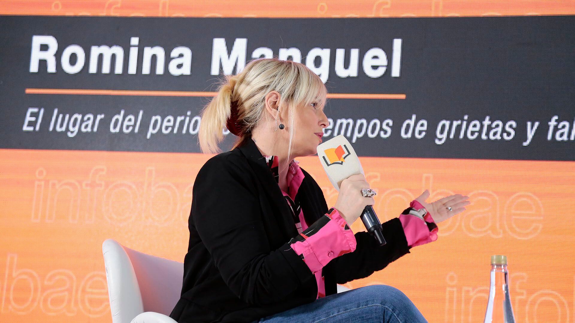 Feria del Libro 2022 - Romina Manguel