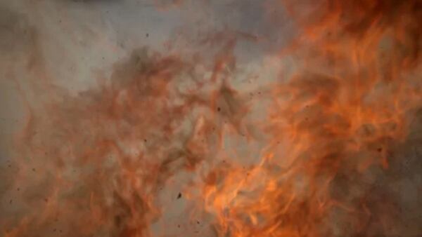 El fuego envuelve la cÃ¡mara, que alcanza a disparar su Ãºltima foto (NASA)